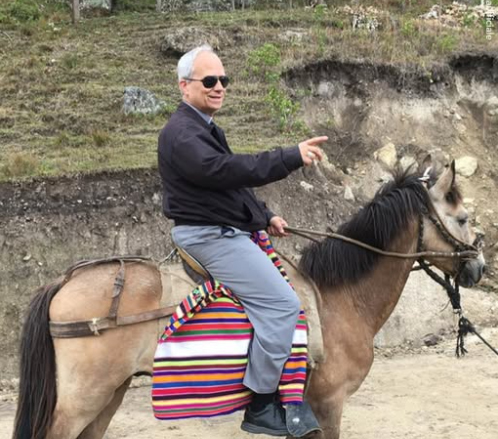 Il nuovo Papa, El Golfo De Mexico, le cause perse e gli alpini: un&nbsp;editoriale